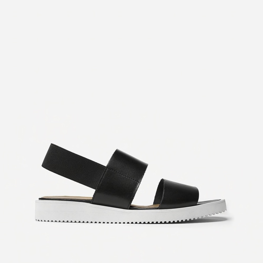 Everlane black leather sandals